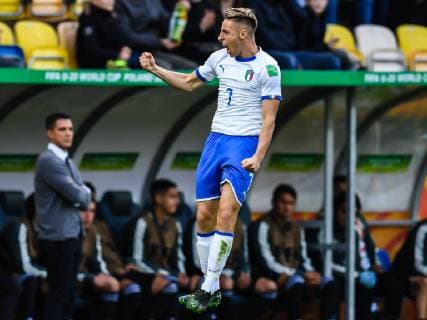 Davide Frattesi of Italy U20 during the FIFA U-20 World Cup Poland 2019 group B match between Mexico U20 and Italy U20 at Gdynia Stadium on May 23, 2019 in Gdynia, Poland FIFA U-20 World Cup Poland 2019 2018 2019 xVIxVIxImagesx xGerritxvanxKeulenxIVx 14540215