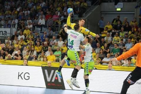 Andy Schmid Loewen throwing against Jacob Bagersted Goeppingen at the game Rhein Neckar Loewen vs Frisch Auf Goeppingen in the 1 Handball Bundesliga on 23 05 2019, Rhein Neckar Loewen vs Frisch auf Goeppingen, Handball, 1 Handball Bundesliga, 23 05 2019 Mannheim Copyright: xEIBNER MichaelxBermelx EP_eer