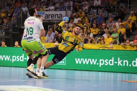 Jannik Kohlbacher Loewen at the throw at the game Rhein Neckar Loewen vs Frisch Auf Goeppingen in the 1 Handball Bundesliga on 23 05 2019, Rhein Neckar Loewen vs Frisch auf Goeppingen, Handball, 1 Handball Bundesliga, 23 05 2019 Mannheim Copyright: xEIBNER MichaelxBermelx EP_eer