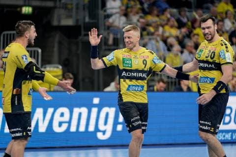 v li Jannik Kohlbacher RNL, 80 , Gudjon Valur Sigurdsson RNL, 9 , Gedeon Guardiola RNL, 30 , cheer on a goal, jubilation, goal jubilation, goal success, celebrate the goal, goal, celebration, cheer on the goal, optimistic, game scene, highlight, action, action, 23 05 2019, Mannheim, handball, DKB Bundesliga, Rhein Neckar Löwen FRISCH AUF Göppingen xozx