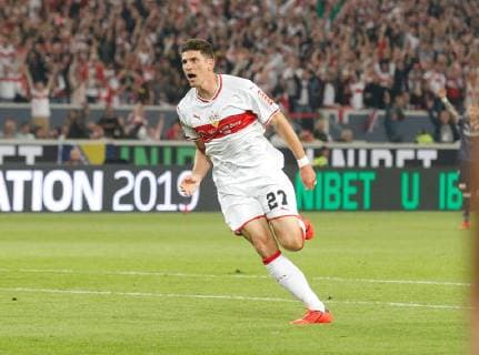 Goal celebration 2 1 Stuttgart, goal scorer Mario Gomez VfB VfB Stuttgar UnionBerlin Stuttgart, GER, 23 05 2019, relegation first leg football Bundesliga 2018 2019
