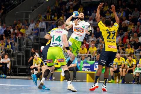 Rhein Neckar Loewen Goeppingen Mannheim, Germany 23 May 2019 Handball Bundesliga 31 Matchday, in the SAP Arena from left in the duel Jacob Bagersted Goeppingen , Tim Kneule Goeppingen and Mads Mensah Loewen