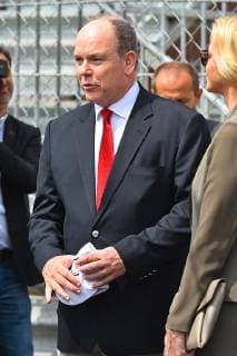 25 05 2019, xekx, Formula 1 FIA, 2019 Monaco Grand Prix Qualifying emspor, v l Albert II , Prince of Monaco at the Formula 1 Grand Prix in Monaco DFL DFB REGULATIONS PROHIBIT ANY USE OF PHOTOGRAPHS as IMAGE SEQUENCES and or QUASI VIDEO Monte Carlo eel-fotografie Eberhard Krieger