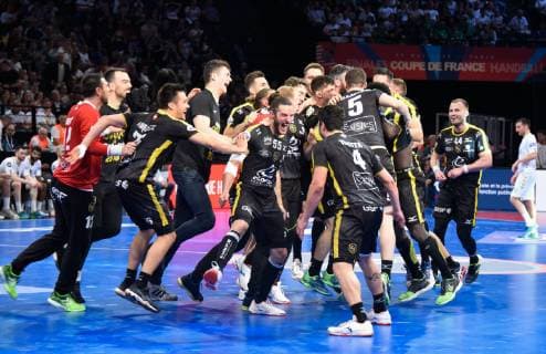 Joie des joueurs de l equipe Chambery HANDBALL : Chambery Savoie Mont Blanc HB vs Dunkerque HB Grand Littoral - Coupe de France - 25 05 2019 FedericoPestellini Panoramic 