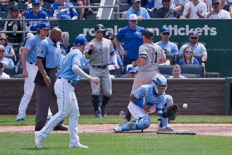 May 25, 2019: New York Yankees outfielder Brett Gardner (11) beats the throw to Kansas City Royals catcher Mart™n Maldonado (16) to score a run in the eighth inning during the first game of a double header in the American League game between the New York Yankees and the Kansas City Royals held at Kaufmann Stadium in Kansas City, MO CSM MLB, Baseball Herren, USA 2019: Yankees vs Royals May 25 - ZUMAc04_ 20190525_zaf_c04_067 Copyright: xRichardxUlreichx
