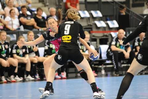 Monika Kobylinska TusSies Metzingen 8 vs. Laura Winkler SV Union Halle Neustadt 9 DHB, Handbal, Women, DHB Cup, Olymp Final 4, Match for 3rd place, 26 05 2019, Photo TBaur Eibner TusSies Metzingen vs. SV Union Halle Neustadt Stuttgart Copyright: xEIBNER TobiasxBaurx EP_TBR