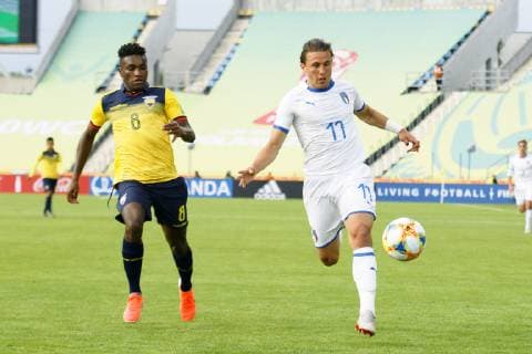 BYDGOSZCZ 26.05.2019 MECZ GRUPA B MISTRZOSTWA SWIATA DO LAT 20 U20 W PILCE NOZNEJ 2019: EKWADOR - WLOCHY --- 2019 FIFA U-20 WORLD CUP GROUP B MATCH: ECUADOR - ITALY JOSE CIFUENTES , LUCA PELLEGRINI FOT. MATEUSZ BOSIACKI 400MM.PL NEWSPIX.PL --- Newspix.pl  190526BOS011