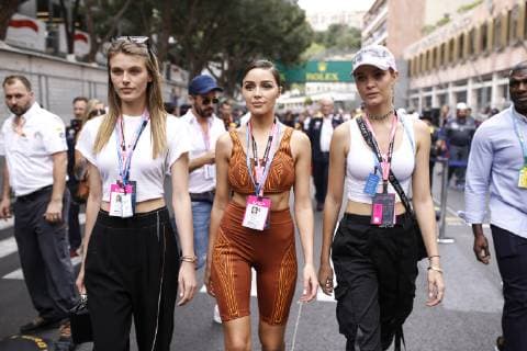 Motorsports: FIA Formula One World Championship, WM, Weltmeisterschaft 2019, Grand Prix of Monaco, Josephine Skriver, Olivia Culpo and Madison Headrick Monte Carlo Monaco