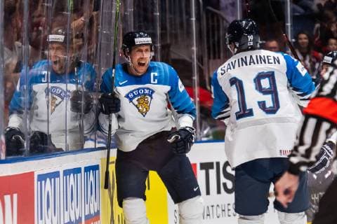 190526 Marko Anttila of Finland celebrates after scoring 1 2 during the 2019 IIHF Ice Hockey World Championship gold medal game between Canada and Finland on May 26, 2019 in Bratislava Photo Joel Marklund BILDBYRAN kod JM 87962,  Copyright: JOELxMARKLUND BB190526JM093