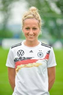 Kathrin Hendrich Grassau, Germany, 27 05 2019, 27 05 2019, Grassau, Football, DFB Womens Photo Session, DFB DFL REGULATIONS PROHIBIT ANY USE OF PHOTOGRAPHS AS IMAGE SEQUENCES AND OR QUASI VIDEO xklx