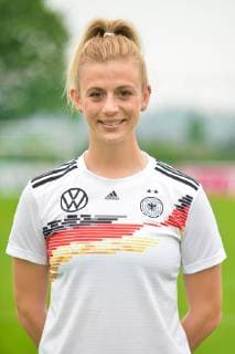 Johanna Elsig Grassau, Germany, 27 05 2019, 27 05 2019, Grassau, Football, DFB Womens Photo Session, DFB DFL REGULATIONS PROHIBIT ANY USE OF PHOTOGRAPHS AS IMAGE SEQUENCES AND OR QUASI VIDEO xklx