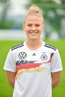 Leonie Maier Grassau, Germany, 27 05 2019, 27 05 2019, Grassau, Soccer, DFB Women, DFB DFL REGULATIONS PROHIBIT ANY USE OF PHOTOGRAPHS AS IMAGE SEQUENCES AND OR QUASI VIDEO xklx