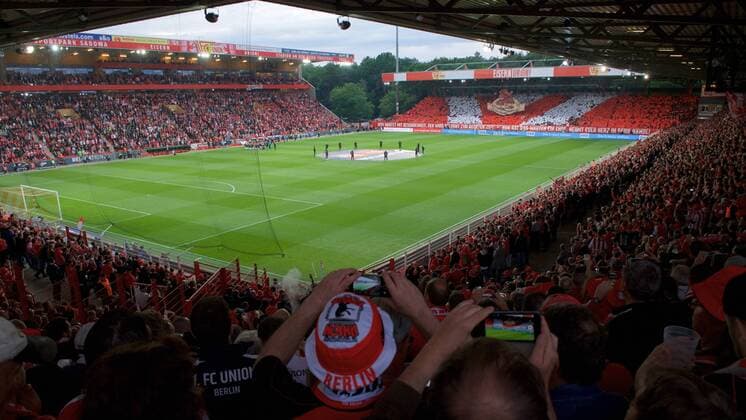 Soccer DFL 2 Bundesliga Berlin 27 05 2019 RELEGATION 2 Game Stadium at the Alte Foersterei 1 FC Union Berlin geg VfB Stuttgart 0 0 AUFSTEIGER in the 1 BUNDESLIGA FC Union Berlin Fan Choreography