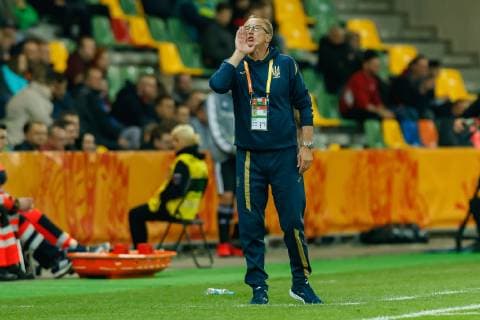 Bielsko Biala, Poland, 24 05 2019, FIFA World Cup Poland 2019, Group D, Ukraine USA, Coach Petrakov Oleksandr UKR gesticulated, gestic Defodi 01048 176411 Defodi-048