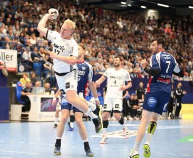 Patrick Wiencek THW Kiel 17 free in front of goal, TBV Lemgo Lippe vs. THW Kiel, Handball, 1 Bundesliga, 29 05 2019, TBV Lemgo Lippe vs. THW Kiel, Handball, 1 Bundesliga, 29 05 2019 Lemgo Copyright: xEibner-Pressefotox xJanxStrohdiex EP_JSK