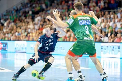 Jonas Link Nr 22 SG BBM Bietigheim sees himself Zeljko Musa Nr 2 SC Magdeburg and Piotr Chrapkowski Nr 3 SC Magdeburg opposite SC Magdeburg vs SG BBM Bietigheim SC Magdeburg vs SG BBM Bietigheim, Handball, DKB Handball Bundesliga, season 2018 2019, 29 05 2019 Magdeburg Copyright: xDanielxReinelt xEibner-Pressefotox EP_drt
