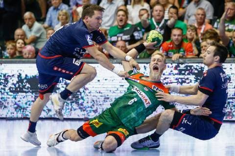 29 05 2019, xtgx, Handball DKB Bundesliga, SC Magdeburg SG Bietigheim emspor, v l jan asmuth bietigheim , Matthias Musche Magdeburg, 6 , dominik claus bietigheim Duel, Battle, tackle GETEC Arena