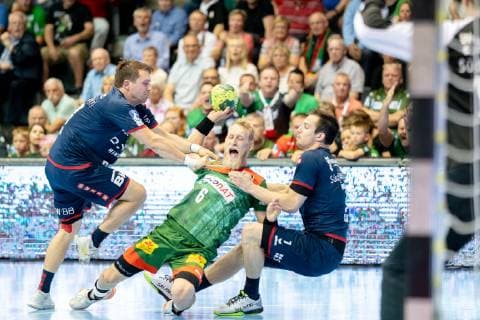 Matthias Musche Nr 6 SC Magdeburg is forced to the ground by Jan Asmuth Nr 23 SG BBM Bietigheim and Dominik Claus Nr 7 SG BBM Bietigheim SC Magdeburg vs SG BBM Bietigheim SC Magdeburg vs SG BBM Bietigheim, Handball, DKB Handball Bundesliga, Season 2018 2019, 29 05 2019 Magdeburg Copyright: xDanielxReinelt xEibner-Pressefotox EP_drt
