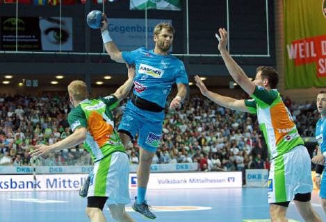 29 05 2019, xovx, Handball HBL, HSG Wetzlar TVB Stuttgart emspor, v l Stefan Kneer HSG Wetzlar , Michael Schweikardt TBV Stuttgart , Nils Torbruegge HSG Wetzlar , Aktion DFL DFB REGULATIONS PROHIBIT ANY USE OF PHOTOGRAPHS as IMAGE SEQUENCES and or QUASI VIDEO Wetzlar