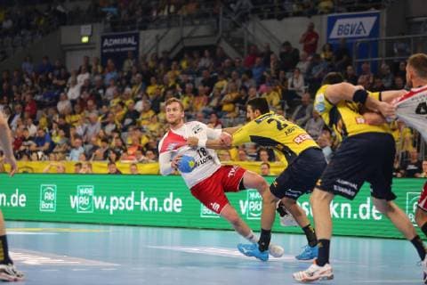 Alexander Feld Ludwigshafen in a duel with Ilija Abutovic Loewen at the game Rhein Neckar Loewen vs Die Eulen Ludwigshafen in the 1 Handball Bundesliga on 29 02 2019, Rhein Neckar Loewen vs Die Eulen Ludwigshafen, Handball, 1 Handball Bundesliga, 29 02 2019 Mannheim Copyright: xMichaelxBermel Eibner-Pressefotox EP_mbl