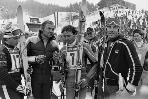 Ski Weltcup Kitzbühel - Slalom Herren SKI ALPIN SAISON 78 79 Weltcup Kitzbühel Slalom Herren 21.01.1979 Anton STEINER (Oesterreich), Sportreporter Harry VALERIEN, Christian Neureuther (Deutschland) und Ingemar STENMARK (Schweden vlnr) im Ziel. Kitzbühel Oesterreich *** Ski World Cup Kitzbühel Slalom Men SKI ALPIN SAISON 78 79 World Cup Kitzbühel Slalom Men 21 01 1979 Anton STEINER Austria , Sportreporter Harry VALERIEN, Christian Neureuther Germany and Ingemar STENMARK Sweden vlnr at the finish Kitzbühel Austria 