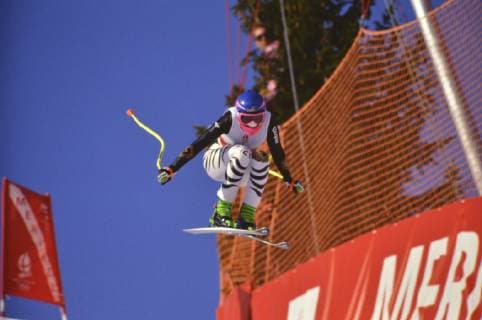 Ski Alpin Olympische Spiele 1992: SEIZINGER (GER) Olympische Winterspiele Albertville 08-23.02.1992 Super G Damen 18.02.1992 Katja SEIZINGER (Deutschland) Albertville Frankreich *** Alpine Skiing Olympic Games 1992 SEIZINGER GER Olympic Winter Games Albertville 08 23 02 1992 Super G Women 18 02 1992 Katja SEIZINGER Germany Albertville France 