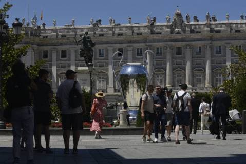 General Views and Fans with the UEFA Champions League trophy in Madrid , Thursday, May 30, 2019 Cordon Press  xJOAQUINxCORCHEROxARCOSx xx