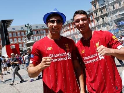 SOCCER - CL, Tottenham vs Liverpool MADRID,SPAIN,31.MAY.19 - SOCCER - UEFA Champions League, final, Tottenham Hotspur vs Liverpool FC, preview. Image shows Liverpool fans at the main square Plaza Mayor. GEPAxpictures xDavidxRodriguez