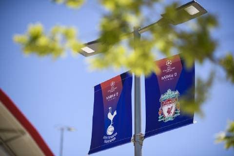 31 05 2019, xkvx, Soccer UEFA Champions League Final, Tottenham Hotspur FC Liverpool Training and PK emspor, v l Stadium view View Exterior view Wanda Metropolitano View Exterior Logo Champions League Logo Madrid 2019 Logo Emblem Signet Branding DFL DFB REGULATIONS PROHIBIT ANY USE OF PHOTOGRAPHS as IMAGE SEQUENCES and or QUASI VIDEO Madrid