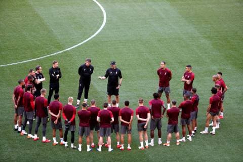 Liverpool s manager Juergen Klopp (C) leads a team s training session at the Wanda Metropolitano stadium in Madrid, Spain, 31 May 2019. Liverpool FC will face Tottenham Hotspur in the 2019 UEFA Champions League final at the Wanda Metropolitano stadium in Madrid, Spain, on 01 June 2019. UCL Final 2019 - Liverpool FC training !ACHTUNG: NUR REDAKTIONELLE NUTZUNG!  Copyright: xJuanjoxMartinx GRAF1446 20190531-636949229389666570