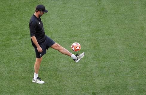 Liverpool s manager Juergen Klopp leads his team s training session at the Wanda Metropolitano stadium in Madrid, Spain, 31 May 2019. Liverpool FC will face Tottenham Hotspur in the 2019 UEFA Champions League final at the Wanda Metropolitano stadium in Madrid, Spain, on 01 June 2019. UCL Final 2019 - Liverpool FC training !ACHTUNG: NUR REDAKTIONELLE NUTZUNG!  Copyright: xJuanjoxMartinx GRAF1462 20190531-636949241012456024