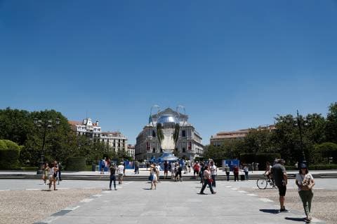 May 31, 2019 - Madrid, MADRID, SPAIN - MADRID, SPAIN - MAY 31: Liverpool and TottenhamÃ¢â‚¬â ¢s fans are seen in Madrid on the eve of the final of the Champions League on May 31, 2019 in Madrid, Spain. FOOTBALL - CHAMPIONS LEAGUE - LIVERPOOL V TOTTENHAM - FANS - ZUMAa181 20190531_zaa_a181_224 Copyright: xAFP7x
