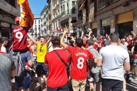 May 31, 2019 EUM20190531DEP01 JPG MADRID, Spain SoccerFutbol Champions League May 31, 2019 Appearance of fans waiting for the final of the Champions League, which takes place on Saturday between Tottenham Hotspur and Liverpool at the Wanda Metropolitan Stadium Photo Agency EL UNIVERSALEELG Latin News May 31, 2019  - ZUMAu78_ 20190531_zaf_u78_052 Copyright: xElxUniversalx