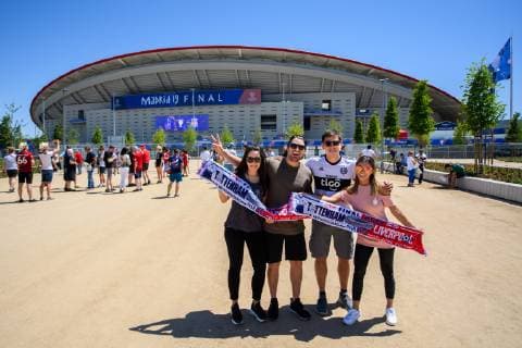 190601 Fans outside the Stadium Wanda Metropolitano prior to the UEFA Champions League final between Tottenham and Liverpool on June 1, 2019 in Madrid Photo Petter Arvidson BILDBYRAN kod PA 92302,  Copyright: PETTERxARVIDSON BB190601PA026