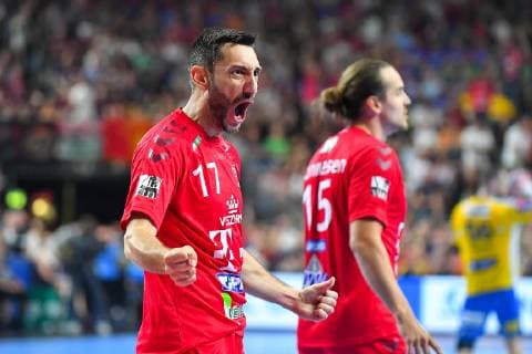 Handball, EHF CL, Final Four, Telekom Veszprem HC - PGE Vive Kielce 2019.06.01 Kolonia Pilka reczna EHF Velux Final4 Liga Mistrzow 2019 Polfinal Telekom Veszprem - PGE Vive Kielce N Z Dragan Gajic radosc Foto Pawel Andrachiewicz PressFocus 2019.06.01 Cologne Handball EHF Velux Final4 Champions League Semi-final Telekom Veszprem - PGE Vive Kielce Dragan Gajic radosc Photo Pawel Andrachiewicz PressFocus NEWSPIX.PL --- Newspix.pl  20190601_PF_PA081