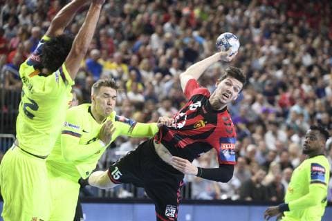 Christian Dissinger HC Vardar vs. Lasse Andersson FC Barcelona Lassa , Handball, Men, Velux EHF Final Four, 2 Semifinals, FC Barcelona Lassa vs. HC Vardar Skopje, 01 06 19 Cologne Lanxess Arena Nordrhein Westfalen Germany