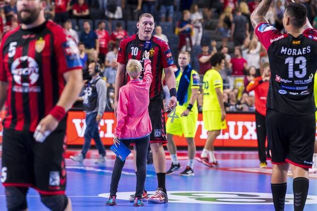Sport Themen der Woche KW22 Sport Bilder des Tages Köln, Deutschland 01. Juni 2019: Handball - EHF CL Halbfinale - FC Barcelona, Barca vs. HC Vardar Skobje Dainis Kristopans (HC Vardar) im Interview mit Anett Sattler Köln Lanxess Arena Deutschland *** Cologne, Germany 01 June 2019 Handball EHF CL Semifinal FC Barcelona vs. HC Vardar Skobje Dainis Kristopans HC Vardar Interview with Anett Sattler Cologne Lanxess Arena Germany