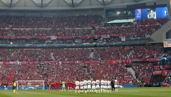 Tottenham Hotspur v Liverpool UEFA Champions League Final Players from both sides observe a minutes silence in memory of Jos? Antonio Reyes who died in a car crash today during the UEFA Champions League Final at the Wanda Metropolitano Stadium, Madrid Content Not Available For UK Newspapers Copyright: xPaulxChestertonx FIL-13310-0122