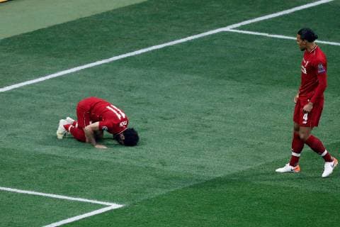 Liverpool s winger Mohamed Salah (L) celebrates after scoring the 0-1 during the UEFA Champions League final between Tottenham Hotspur and Liverpool FC at Wanda Metropolitano stadium in Madrid, Spain, 01 June 2019. UCL Final 2019 - Tottenham Hotspur vs Liverpool FC !ACHTUNG: NUR REDAKTIONELLE NUTZUNG!  Copyright: xJuanxCarlosxHidalgox GRAF2242 20190601-636950234209346020