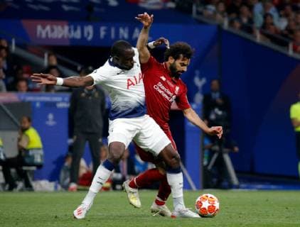 SOCCER - CL, Tottenham vs Liverpool MADRID,SPAIN,01.JUN.19 - SOCCER - UEFA Champions League, final, Tottenham Hotspur vs Liverpool FC. Image shows Moussa Sissoko (Tottenham) and Mohamed Salah (Liverpool). GEPAxpictures xDavidxRodriguez