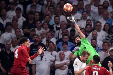 Photo Alfredo Falcone - LaPresse 01 06 2019 Madrid (spain) Soccer Liverpool - Tottenham Final Uefa Champions League 2018 2019 - Wanda Metropolitano Stadium of Madrid In the pic: Harry Kane of Tottenham, Virgil Van Dijk of Liverpool  Copyright: xAlfredoxFalcone LaPressex