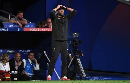 01 06 2019, xkvx, Football UEFA Champions League Final, Tottenham Hotspur FC Liverpool emspor, v l coach coach Juergen Klopp FC Liverpool gives instructions, gesticulated, gesticulate with arms gives instructions, gesticulate DFL DFB REGULATIONS PROHIBIT ANY USE OF PHOTOGRAPHS as IMAGE SEQUENCES and or QUASI VIDEO Madrid