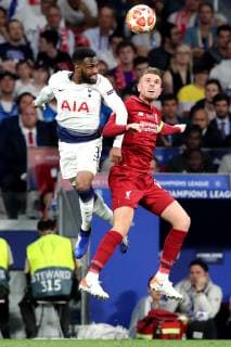 Danny Rose of Tottenham and Jordan Henderson of Liverpool compete for the ball Madrid 01-06-2019 Estadio Wanda Metropolitano, Football UEFA Champions League 2018 2019 Final 2019 Tottenham - Liverpool Foto Cesare Purini Insidefoto CesarexPurini