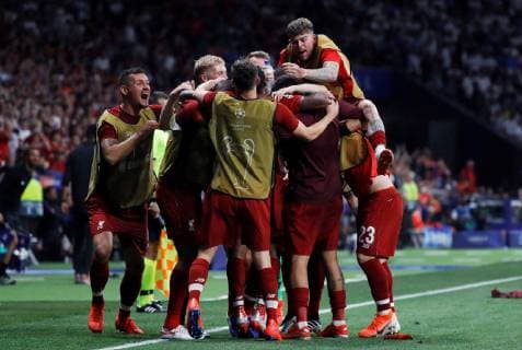 Liverpool s players celebrate the 0-2 during the UEFA Champions League final between Tottenham Hotspur and Liverpool FC at Wanda Metropolitano stadium in Madrid, Spain, 01 June 2019. UCL Final 2019 - Tottenham Hotspur vs Liverpool FC !ACHTUNG: NUR REDAKTIONELLE NUTZUNG!  Copyright: xJuanjoxMartínx GRAF2299 20190601-636950269007151024