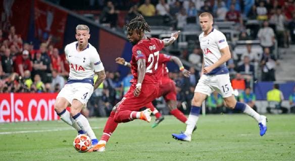 UEFA Champions League Final 2019 Tottenham Hotspurs FC Liverpool Spain, Madrid, 01 06 2019, Football, UEFA Champions League, Season 2018 2019, Final in Madrid, Tottenham Hotspurs FC Liverpool v l Tobi Aldereiweld Tottenham Hotspurs , Divock Origi FC Liverpool Goal 0 2 Origi, DFL DFB REGULATIONS PROHIBIT ANY USE OF PHOTOGRAPHS ASAGE SEQUENCES AND OR QUASI VIDEO