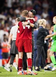Madrid, 01 06 2019 Final cheers Jordan Henderson Liverpool , Coach Jürgen Klopp Liverpool Tottenham Hotspur FC Liverpool