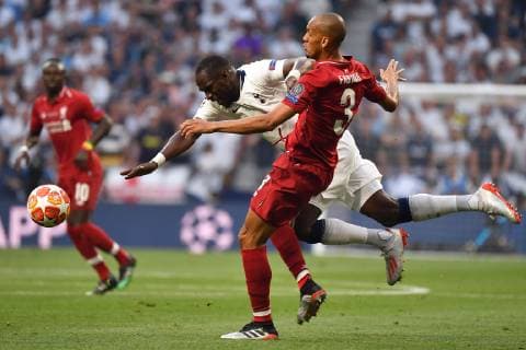 Moussa SISSOKO Tottenham , action,duel against FABINHO Liverpool , football Champions League Final 2019 Tottenham Hotspur Liverpool FC 0 2, season2018 19, on 01 06 2019, stadium Wanda Metropolitano
