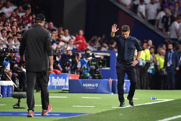 Mauricio POCHETTINO Tottenham,re , gestures, gesticulated, waves to Juergen KLOPP coach Liverpool Football Champions League Final 2019 Tottenham Hotspur Liverpool FC 0 2, season2018 19, on 01 06 2019, stadium Wanda Metropolitano