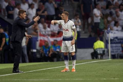 June 1, 2019 - Madrid, Spain - Mauricio Pochettino of Tottenham gives instructions Kieran Trippier during the UEFA Champions League Final between Tottenham Hotspur and Liverpool at Estadio Wanda Metropolitano on June 1, 2019 in Madrid, Spain. Tottenham Hotspur v Liverpool - UEFA Champions League Final  - ZUMAn230 20190601_zaa_n230_618 Copyright: xJosexBretonx