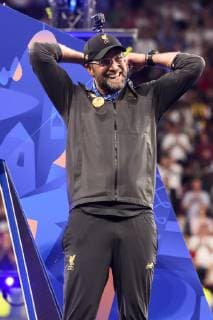 01 06 2019, xkvx, Football UEFA Champions League Final, Tottenham Hotspur FC Liverpool emspor, v l Head Coach Coach Juergen Klopp FC Liverpool celebrates with Team DFL DFB REGULATIONS PROHIBIT ANY USE OF PHOTOGRAPHS as IMAGE SEQUENCES and or QUASI VIDEO Madrid